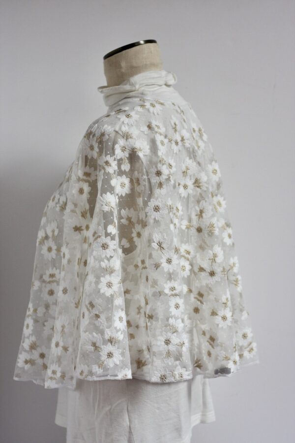 Embroidered flowers on white mesh capelet - Image 3