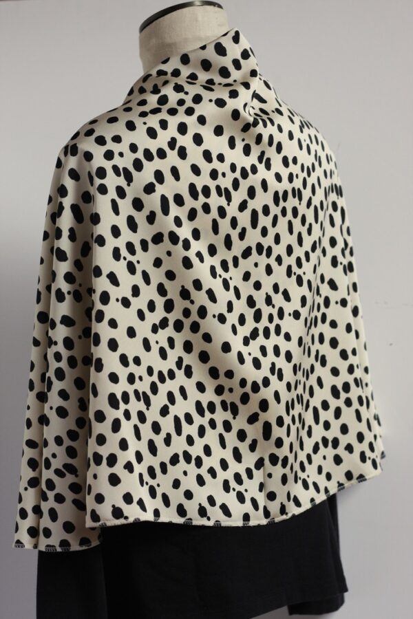 Dalmation black dots on cream vest - Image 8