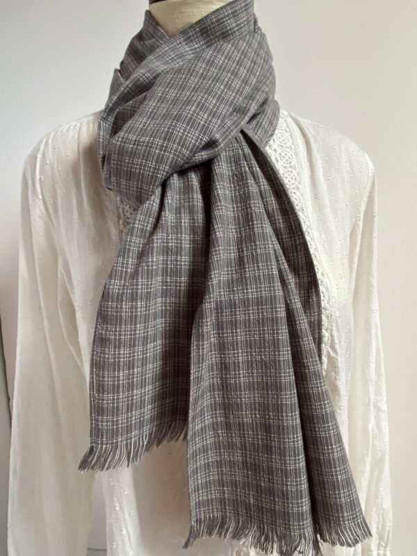 Gray plaid lightweight scarf
