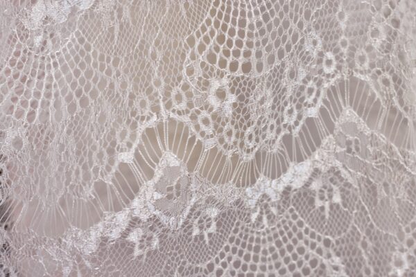 Ivory lace capelet - Image 7