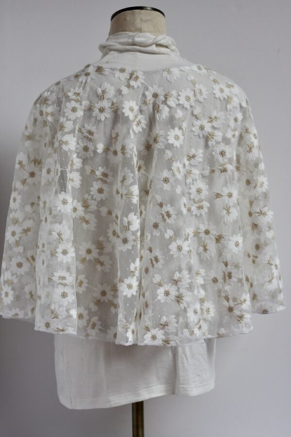 Embroidered flowers on white mesh capelet - Image 4