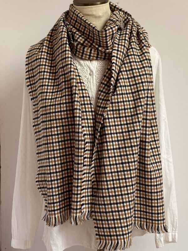 Gold, black and white plaid scarf - Image 3