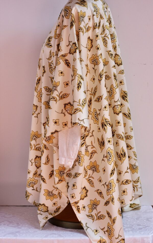 Yellow floral on cream ruana - Image 3