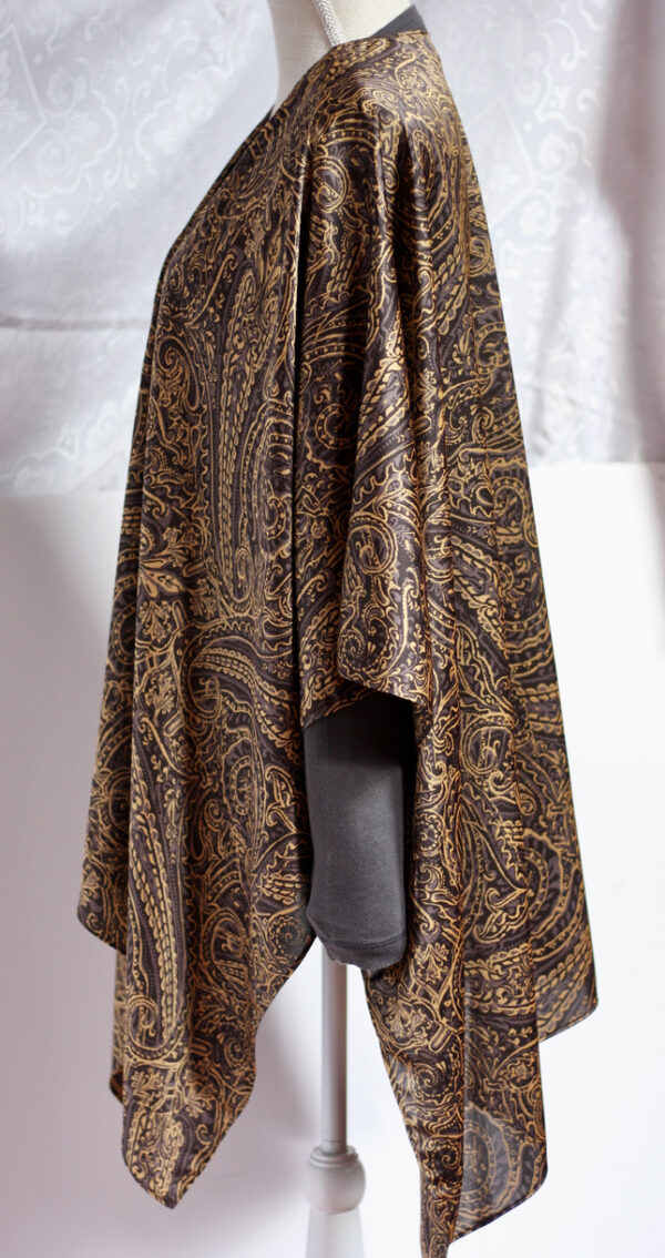 Ruana poncho in autumn colors - Image 3
