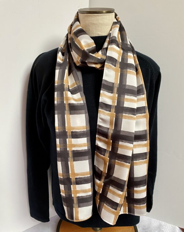 Black, gold, and white windowpane scarf - Image 3