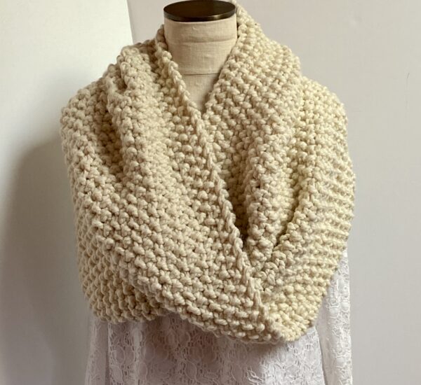 Hand knit cream shrug - Image 2